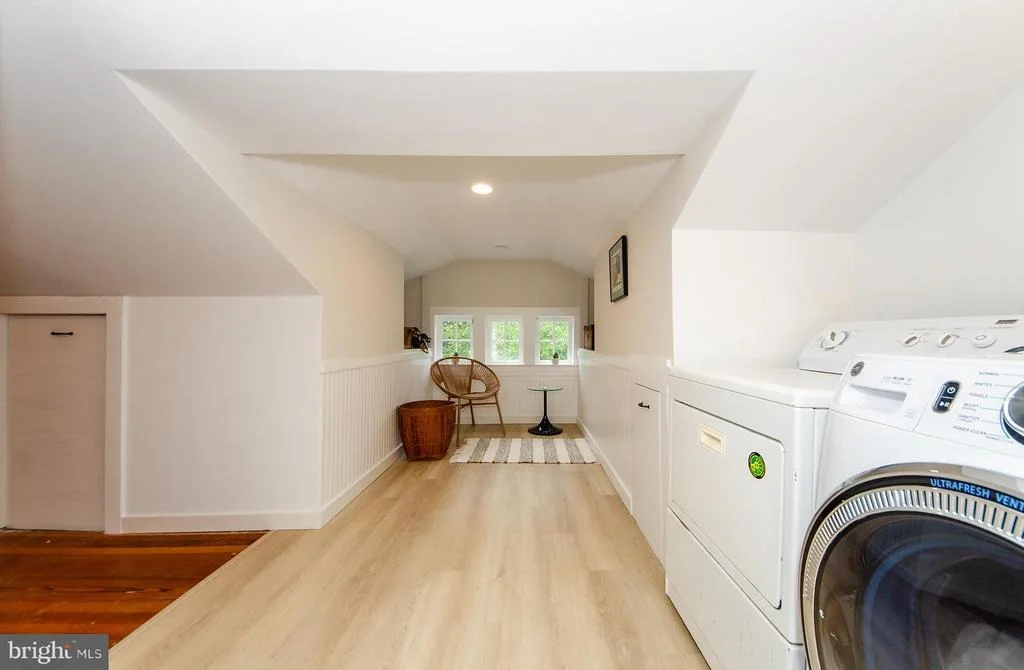 Photo of 3402 3RD STREET N