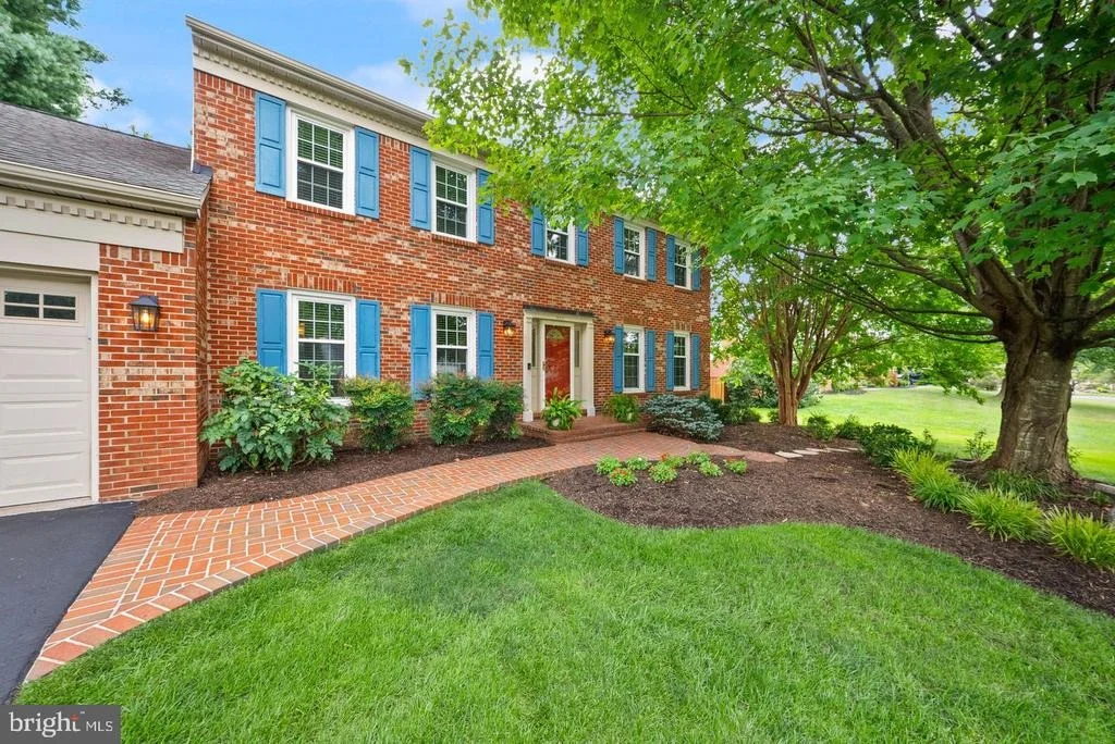 Photo of 2711 MUSTANG DRIVE