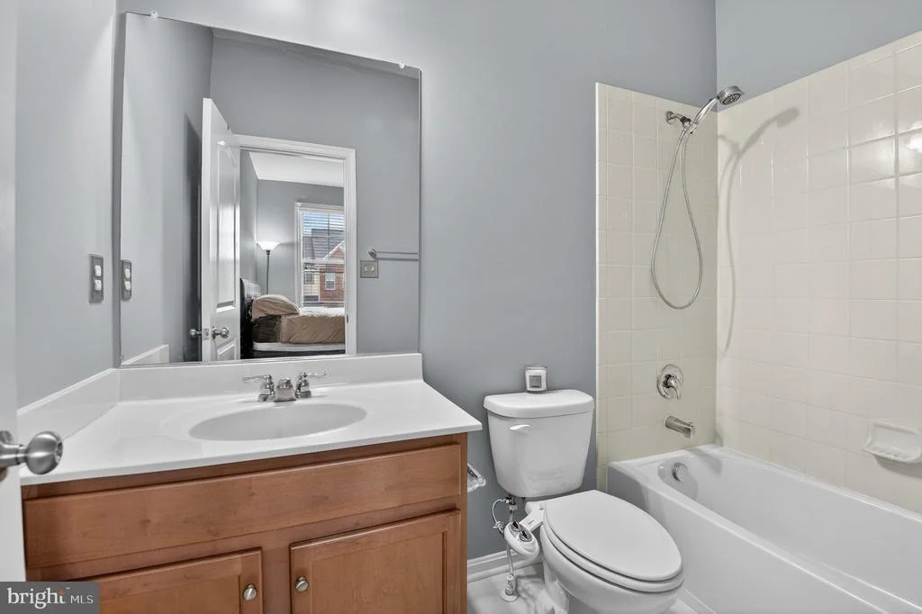 Photo of 2608 SAINT NICHOLAS WAY