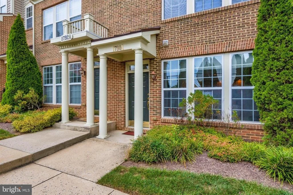 Photo of Unit 22A at 1790 POOLSIDE WAY