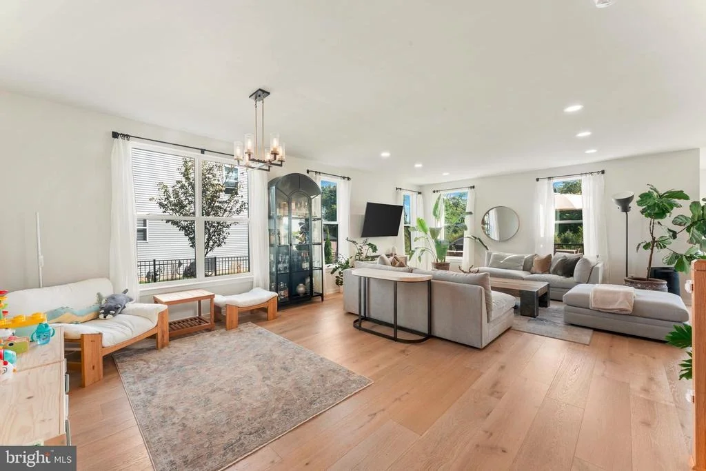 Photo of 1192 HARPER DRIVE