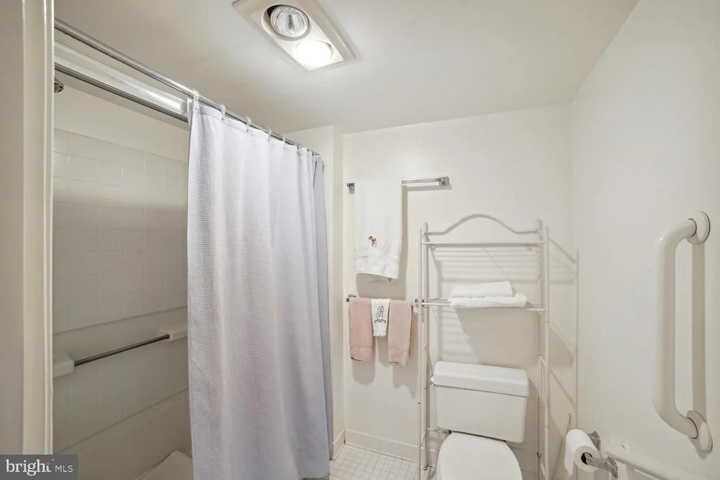 Photo of Unit 311 at 14801 PENNFIELD CIRCLE