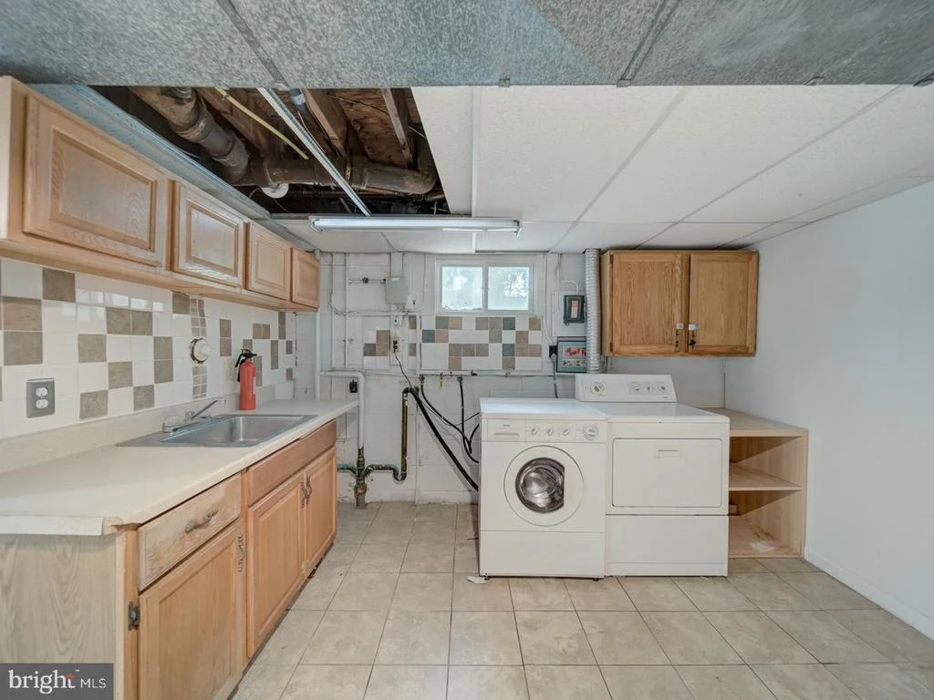 Photo of 4837 RANDOLPH DRIVE