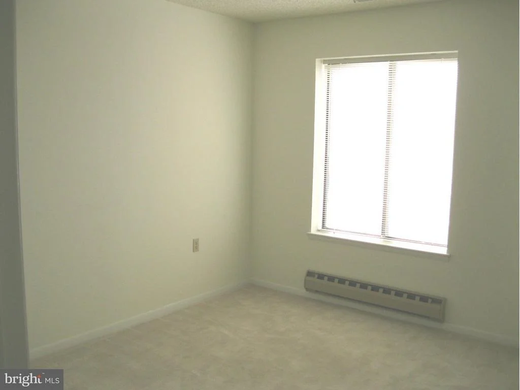 Photo of Unit 871B at 15311 PINE ORCHARD DRIVE