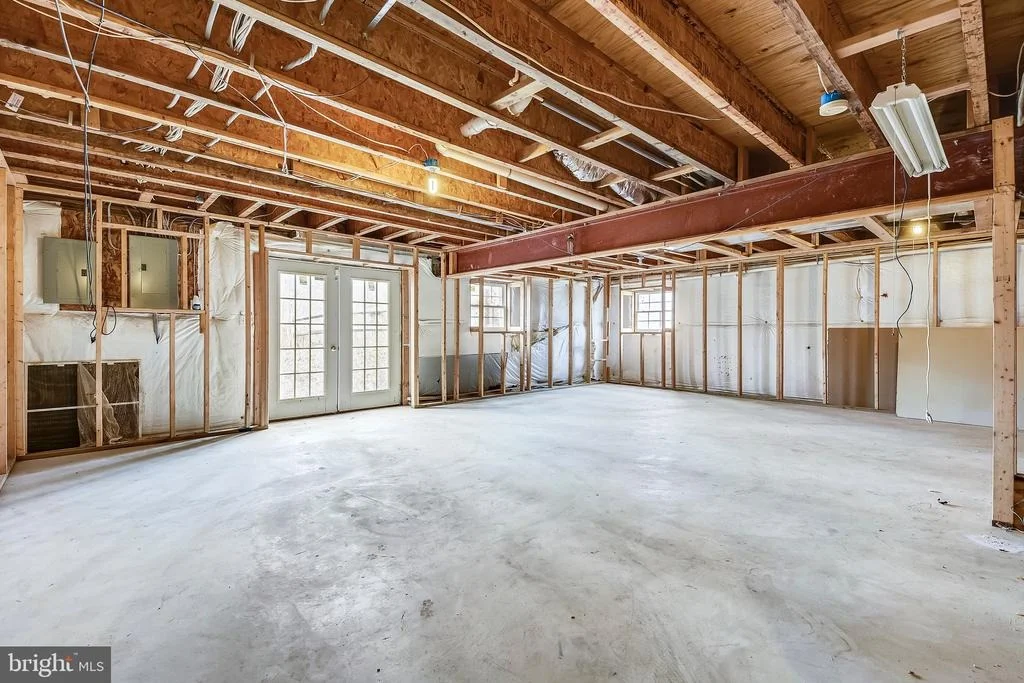 Photo of 32 CASCADE LANE