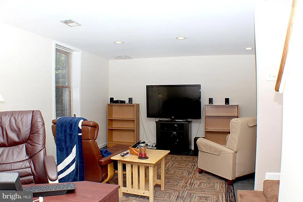 Photo of 12109 LEMAR COURT