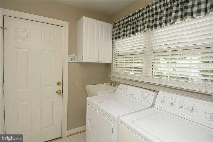 Photo of 11916 PARKSIDE DRIVE