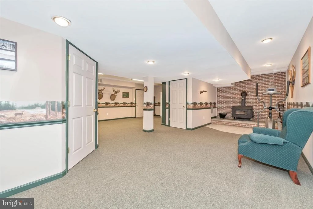 Photo of 7133 EWING COURT