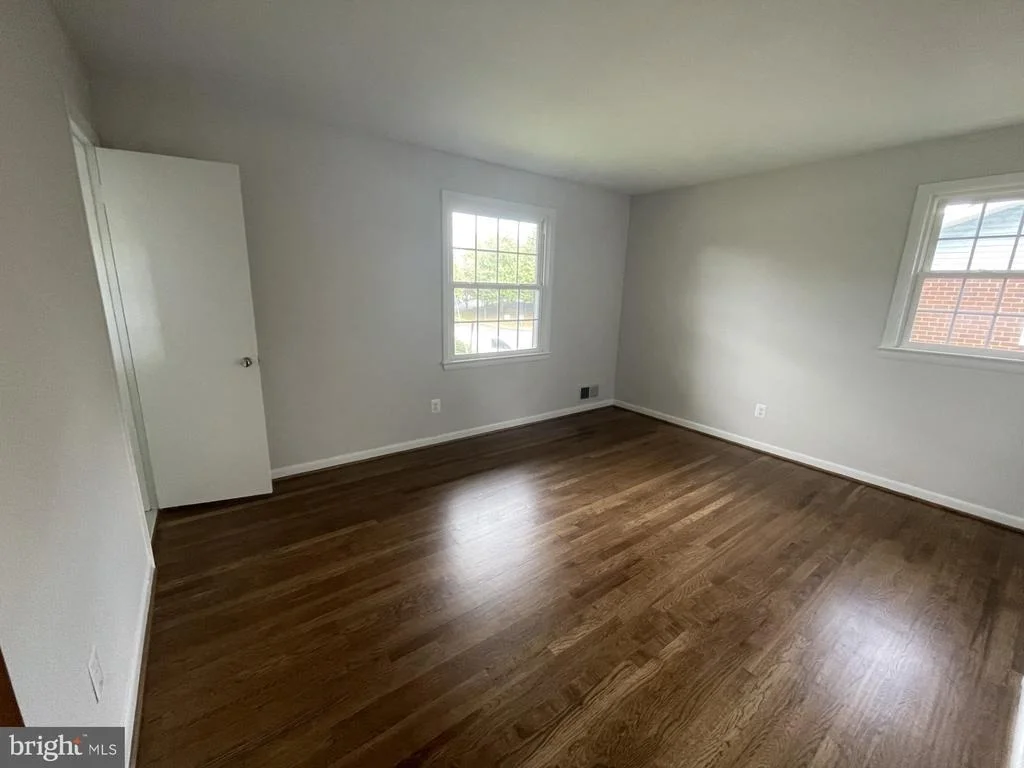 Photo of 3822 GALLOWS ROAD