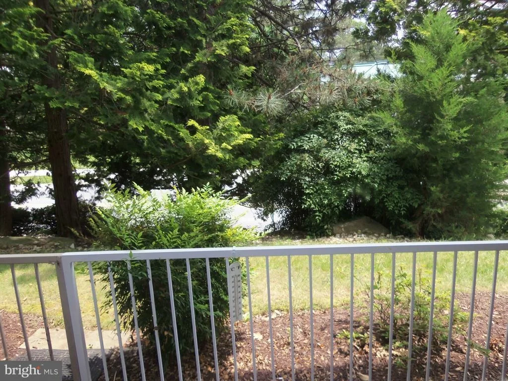 Photo of Unit 701C at 3350 GLENEAGLES DRIVE