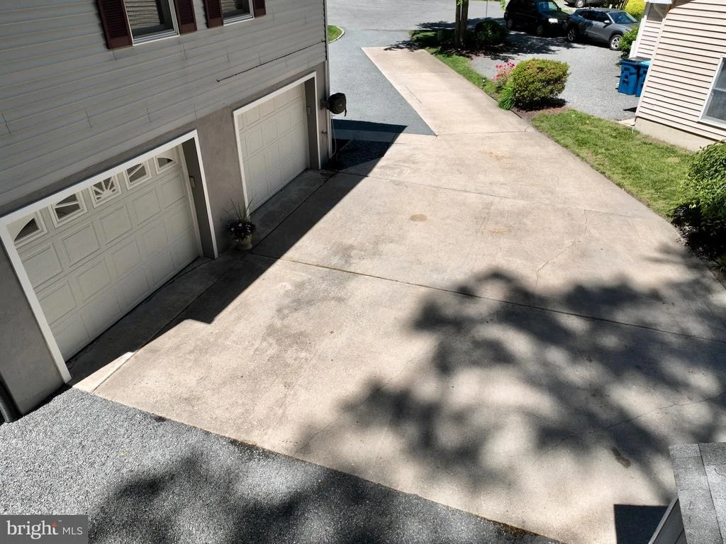 Photo of 4 BURR HILL DRIVE