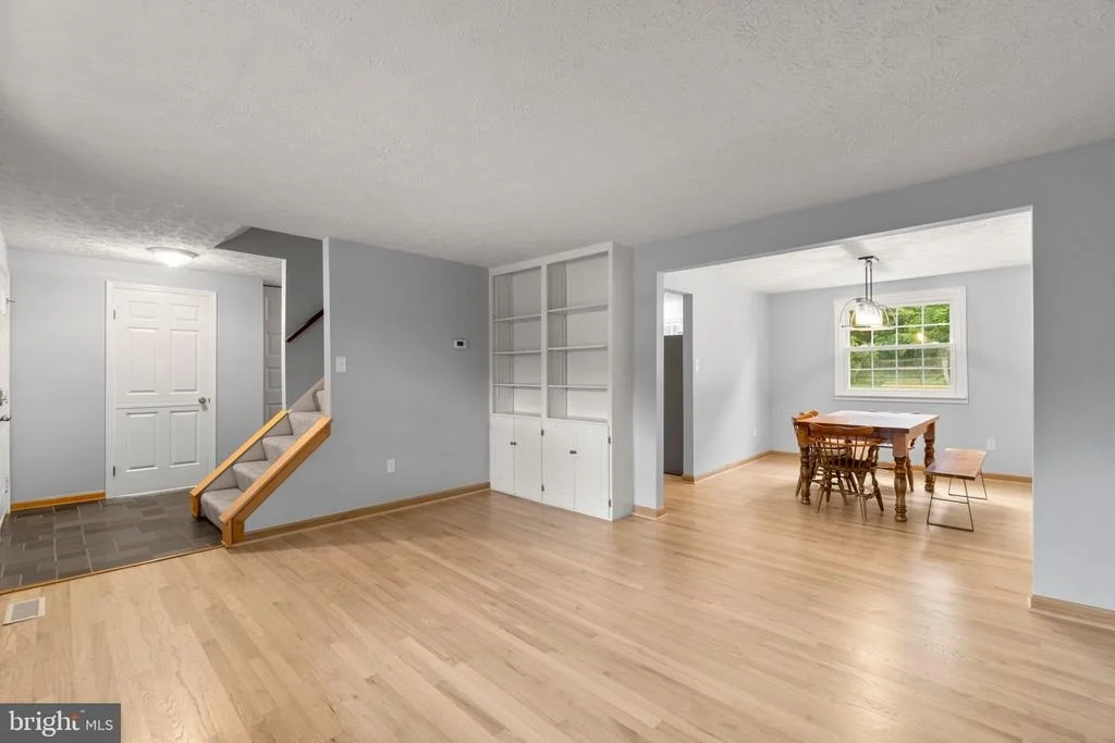 Photo of 17929 DANUBE LANE