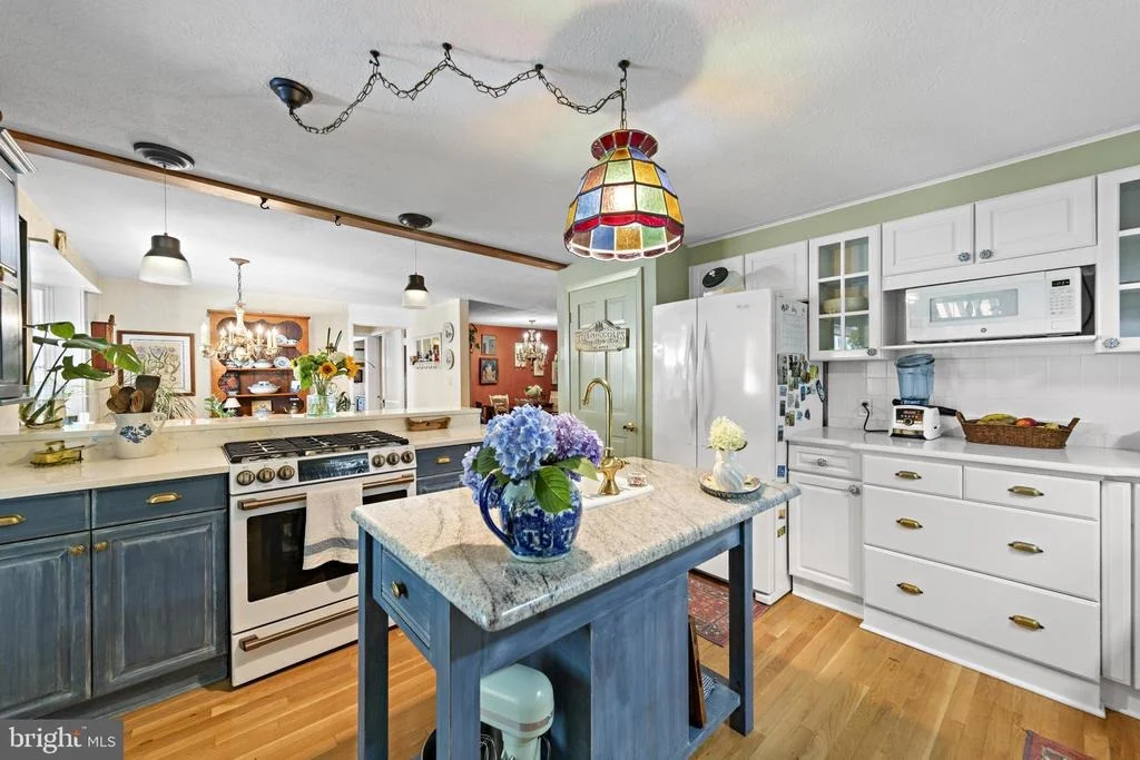 Photo of 410 ABSECON TERRACE