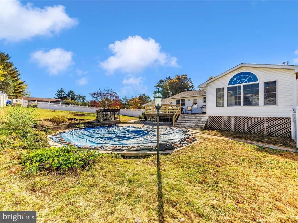 Photo of 9242 OAK TREE CIRCLE