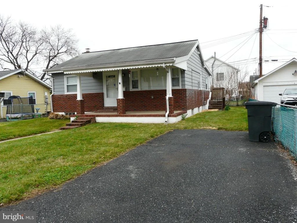 Photo of 1009 FUSELAGE AVENUE