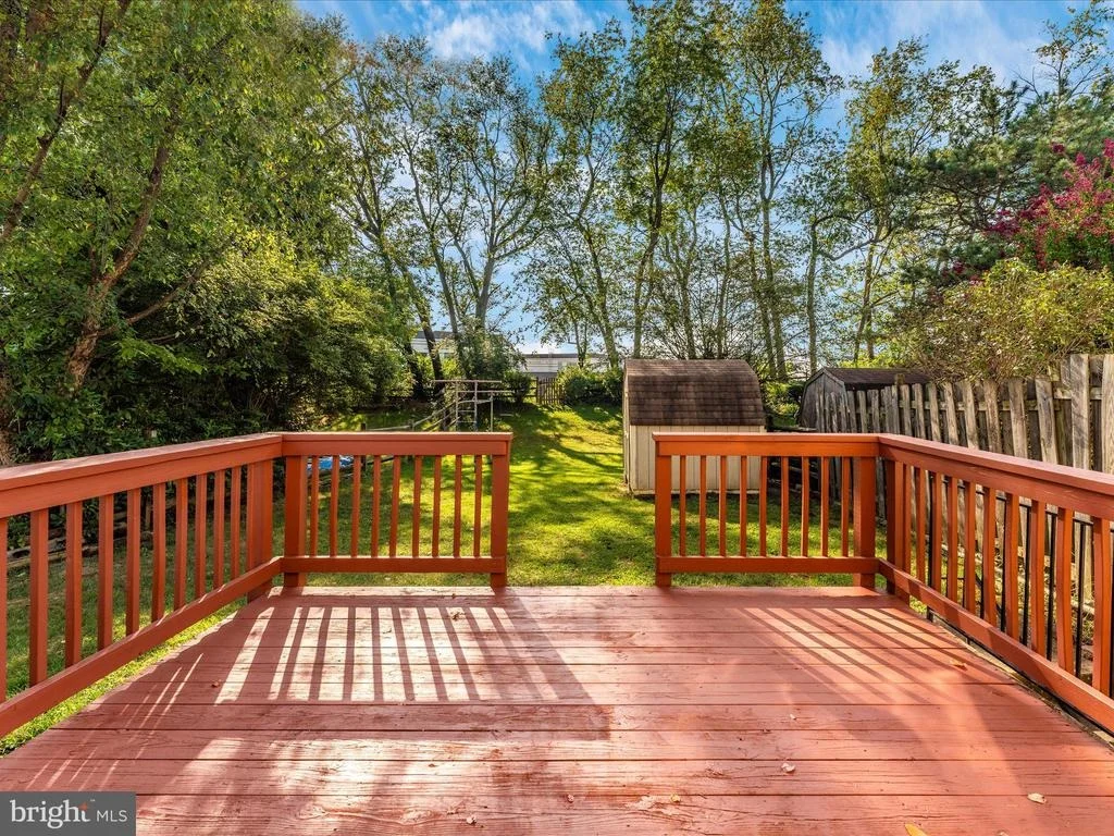 Photo of 158 STONEGATE DRIVE