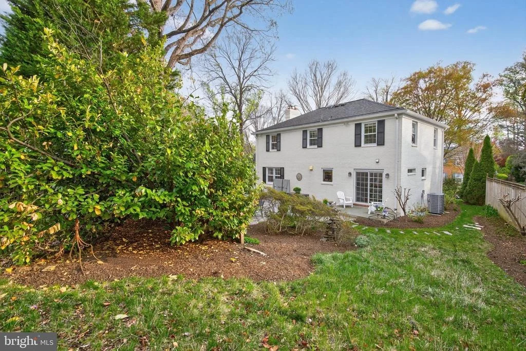 Photo of 6309 KENHOWE DRIVE