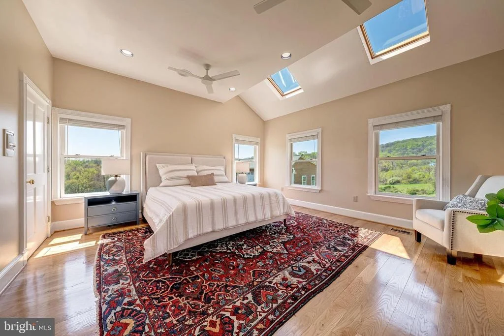 Photo of 11597 LEEDS CHAPEL LANE