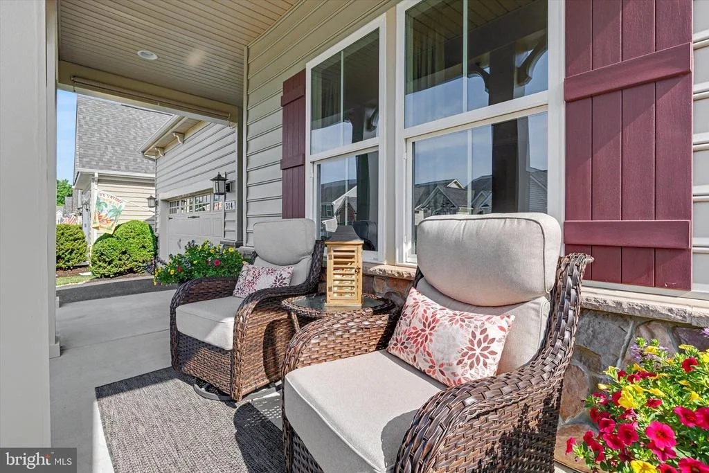 Photo of 314 GALLANT FOX DRIVE