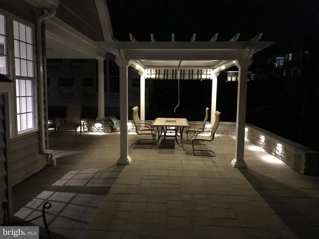 Photo of 732 READING CIRCLE