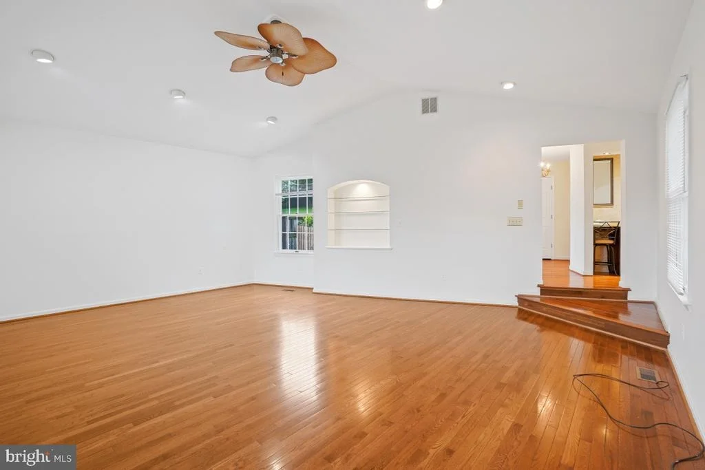 Photo of 2003 STRATTON DRIVE