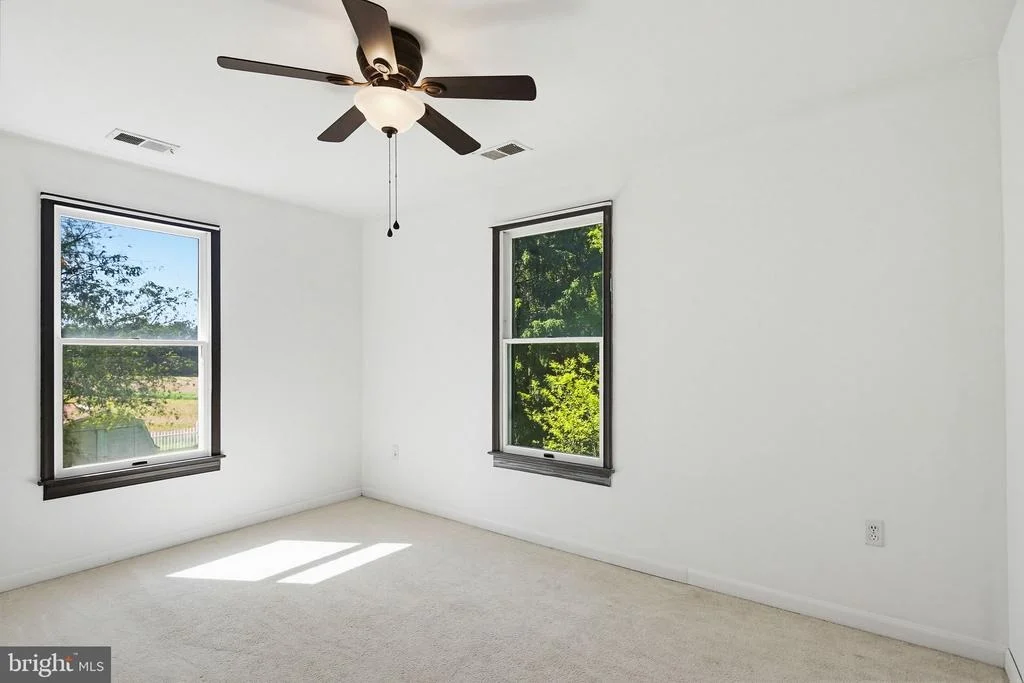 Photo of 2621 BRADDOCK ROAD