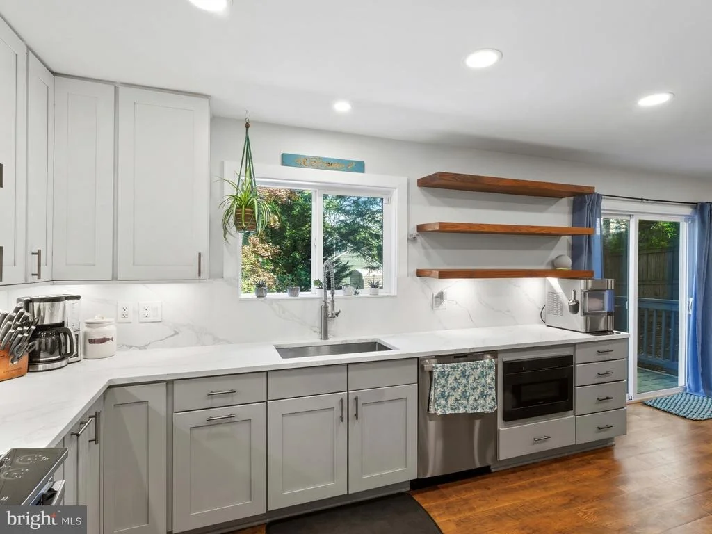 Photo of 1153 HAMPTON ROAD