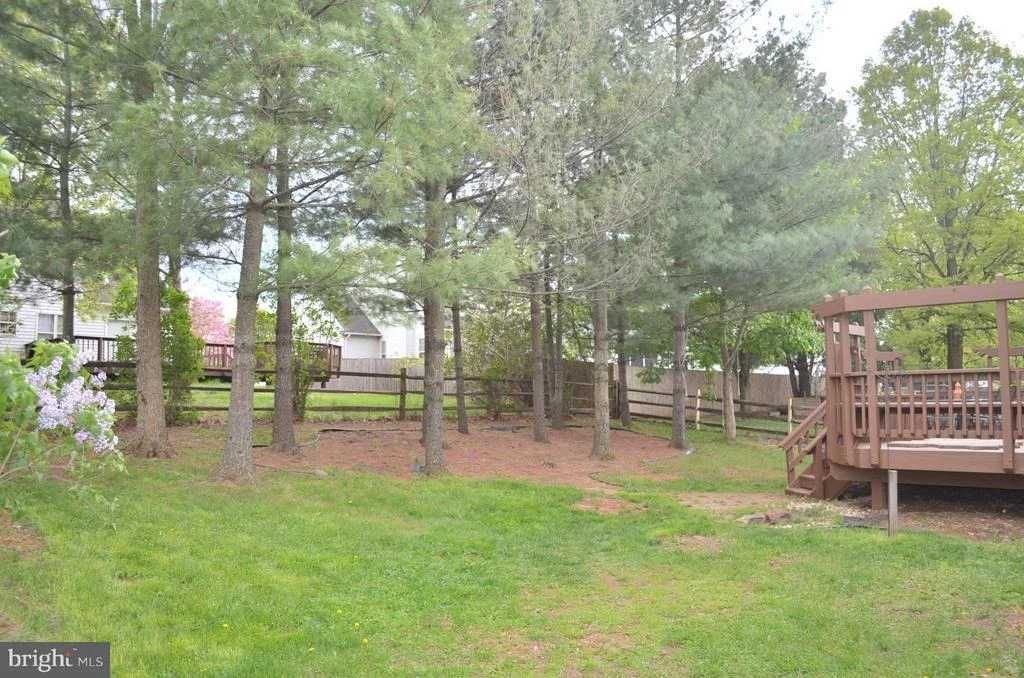 Photo of 9427 CLOVERHILL ROAD