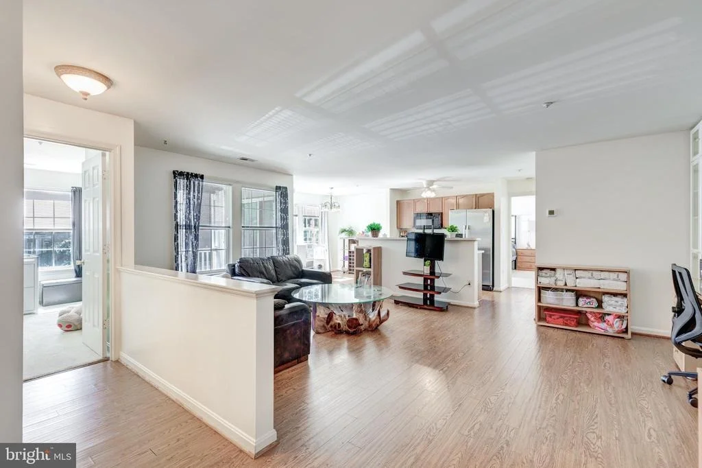 Photo of Unit 2A at 2406 DOMINION DRIVE