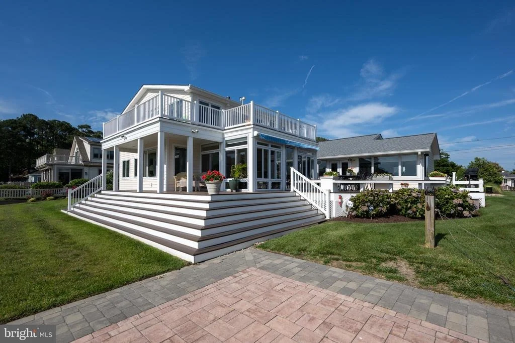 Photo of 13 VENETIAN DRIVE