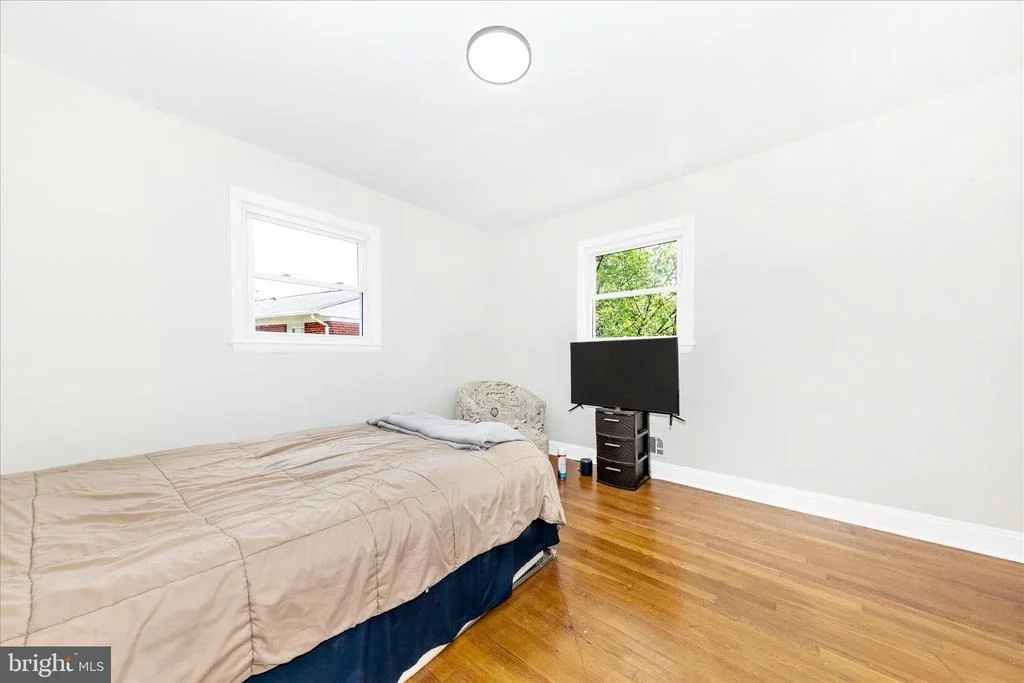 Photo of 5806 CHERYL LANE
