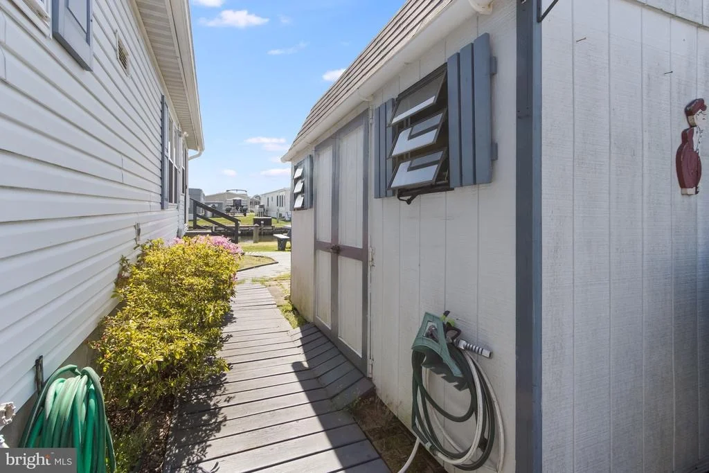 Photo of 36948 PINTAIL DRIVE
