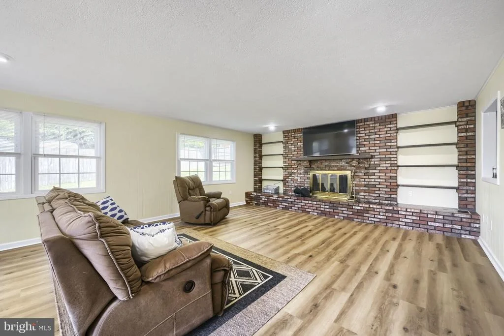Photo of 13459 OVERBROOK LANE