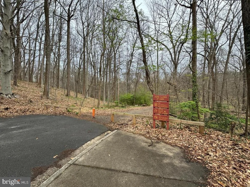 Photo of 8265 PRIVATE LANE