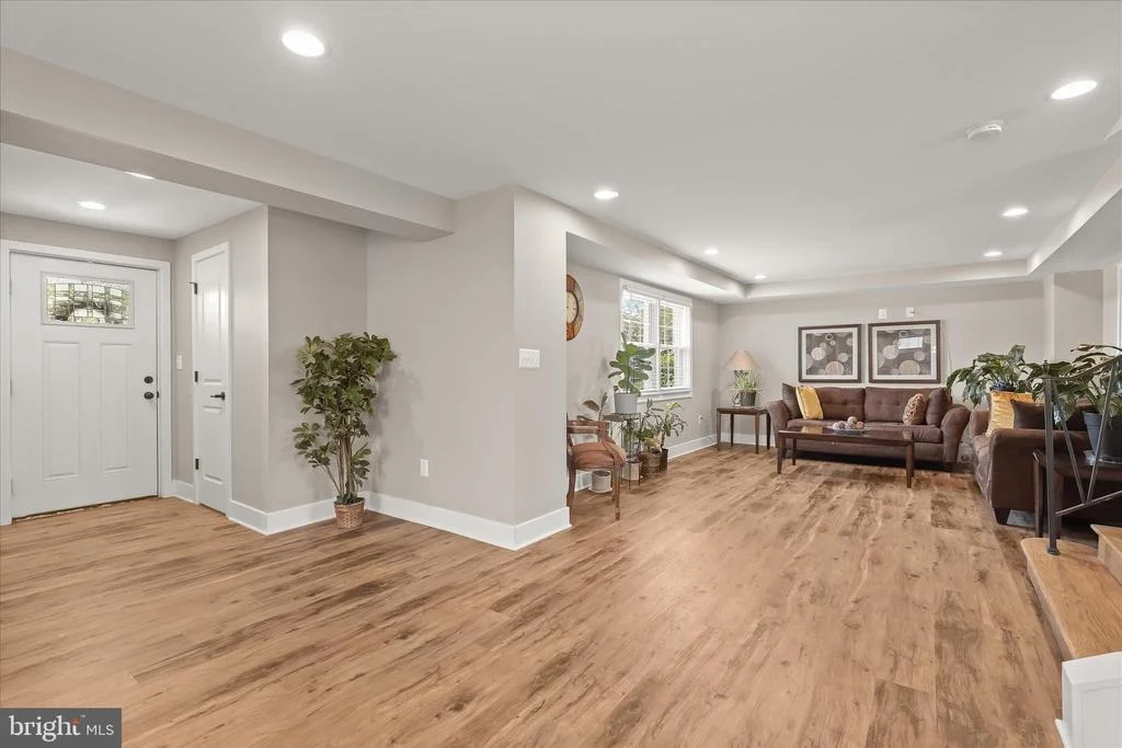 Photo of 7442 RICKSWAY ROAD