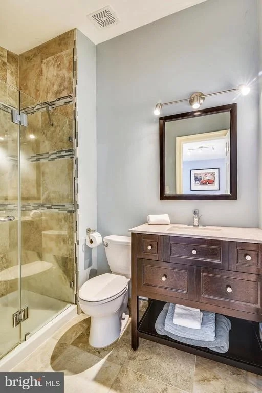 Photo of 2091 HUNTERS CREST WAY