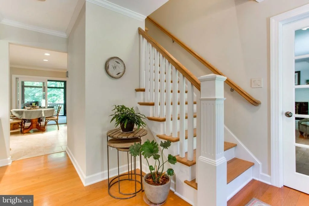 Photo of 10425 MOUNT VERNON DRIVE