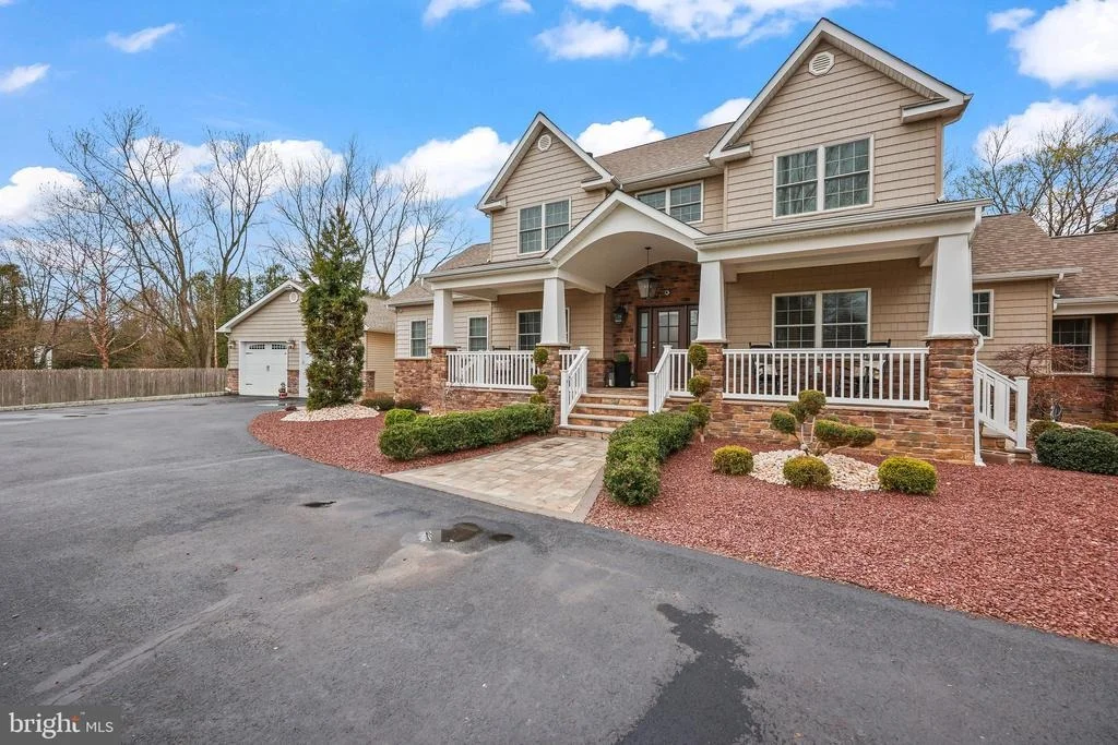 Photo of 13 FOX RUN