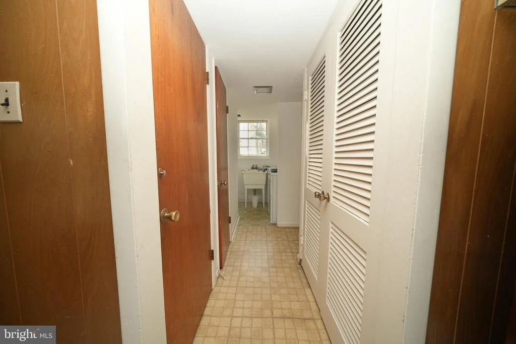 Photo of 1205 SPOTSWOOD DRIVE
