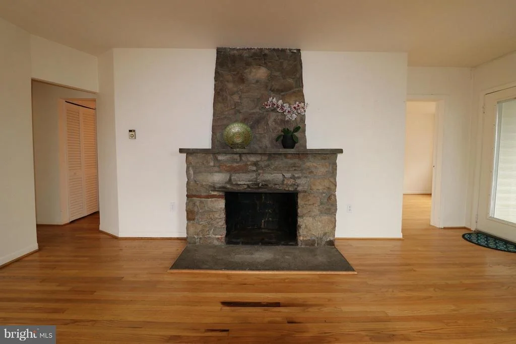 Photo of 5 KING AVENUE