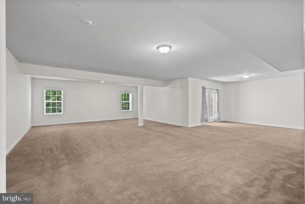 Photo of 9613 MANOR OAKS VIEW