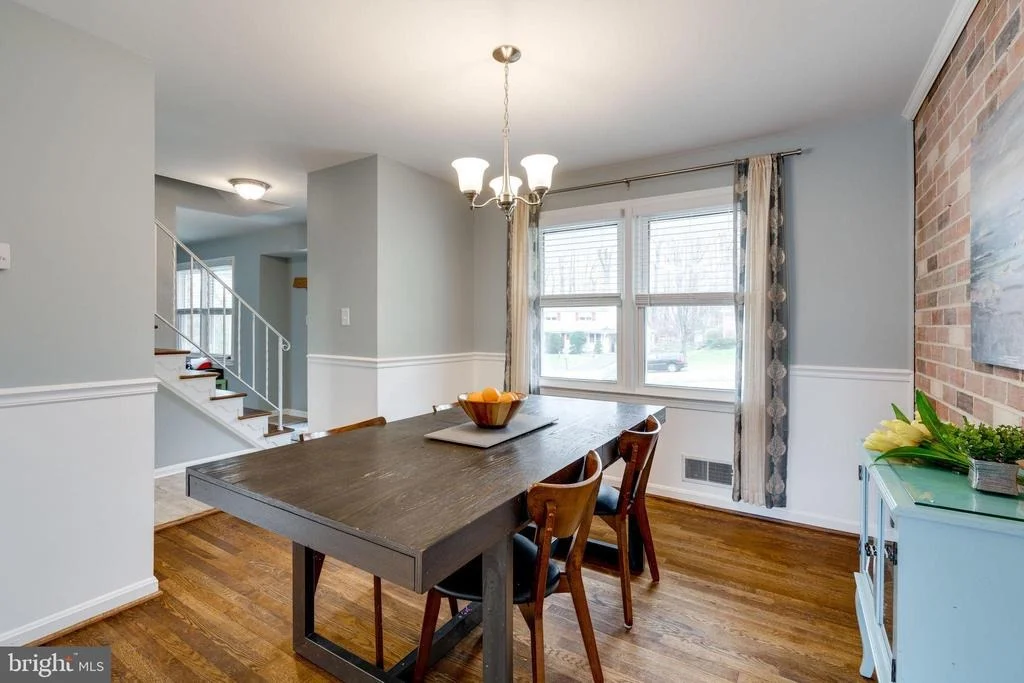 Photo of 6810 HUNTSMAN BOULEVARD