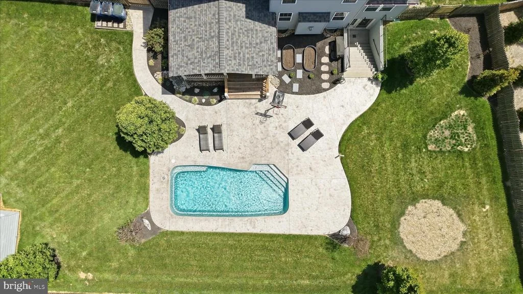Photo of 725 MCGUIRE CIRCLE