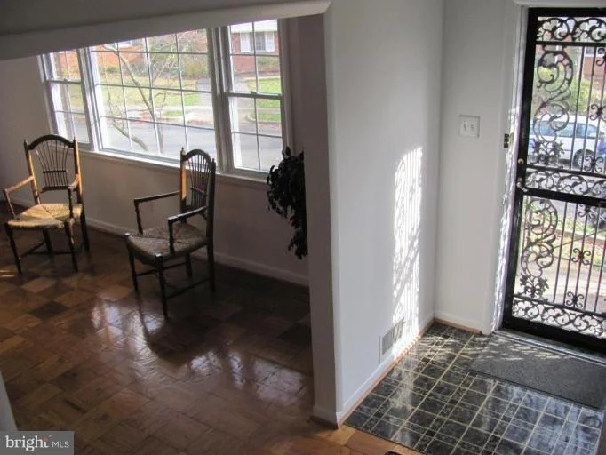 Photo of 906 JUNIPER PLACE