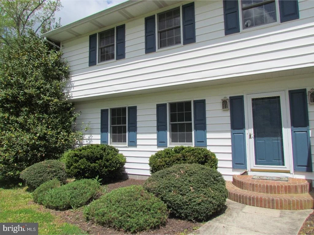 Photo of 402 ARTIS DRIVE