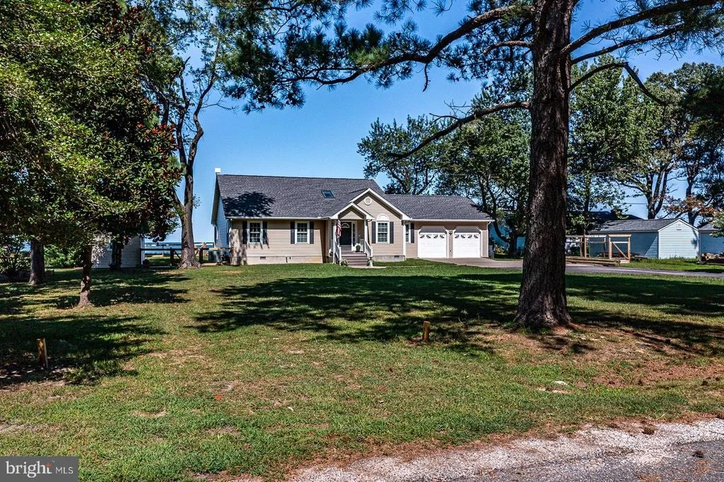 Photo of 976 BRAMMER DRIVE