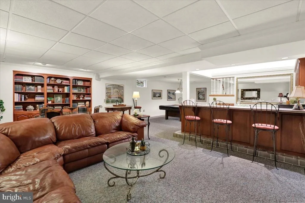 Photo of 225 LOGAN AVENUE
