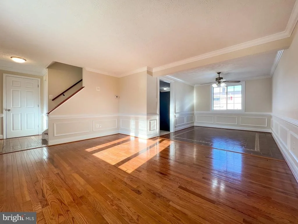 Photo of 1800 LAWNVIEW DRIVE