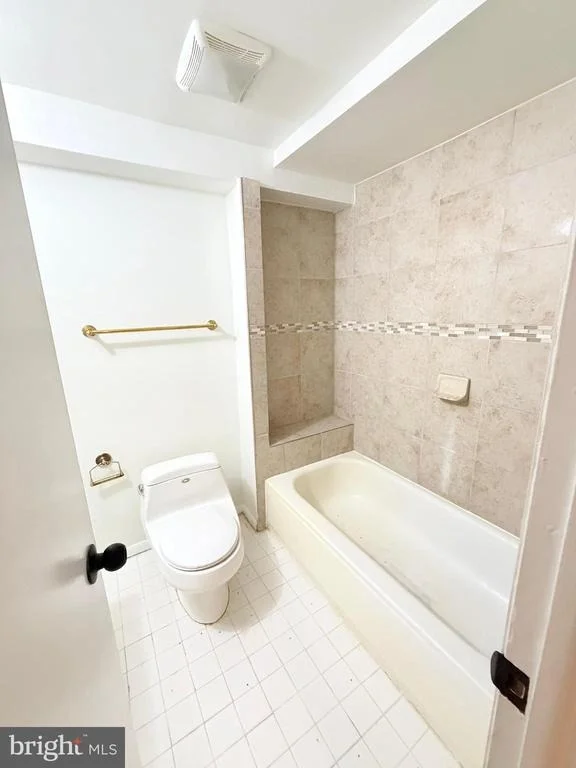 Photo of Unit 106 at 11158 OAK LEAF DRIVE