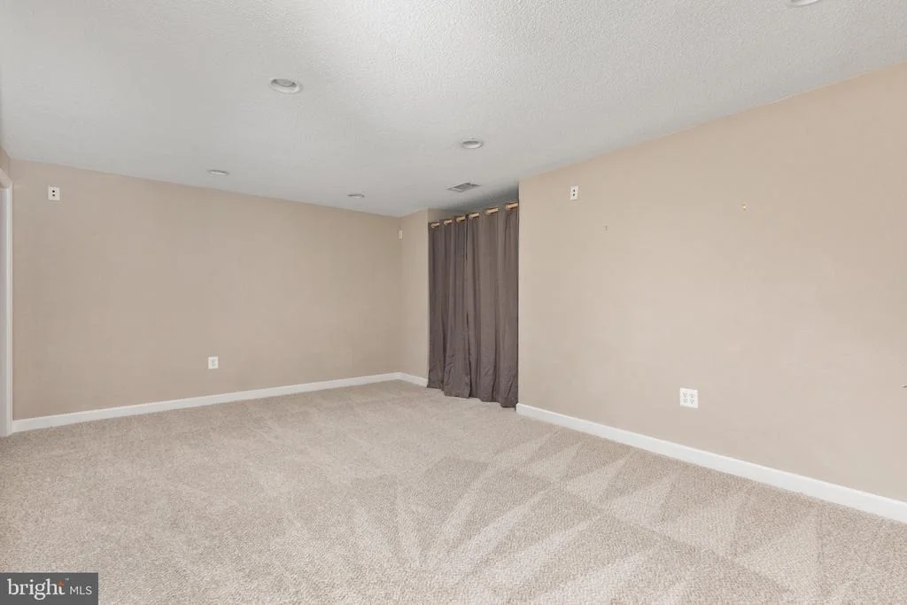 Photo of 111 WATERSIDE LANE